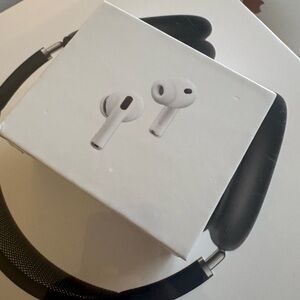 AirPods Pro 3